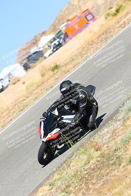 media/Oct-14-2023-TrackXperience (Sat) [[0517685739]]/Level 3/session 3 turn 2/